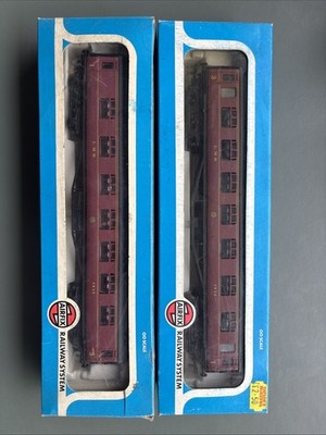 3 x Airfix 57ft LMS Suburban Non-Corridor Coaches Maroon 2 x 54251-3 & 54253-9