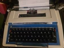 Vtg 60's Smith-Corona Super Sterling, Model 3LRJ Electric Typewriter TESTED thumbnail