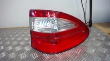 Heckleuchte aussen komplett R Mercedes-benz E 220 T CDI 211 2003-2006