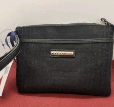 Tommy Hilfiger Wrislet Bag Wallet Hand Pouch NWT Clutch Billfold TH Logo