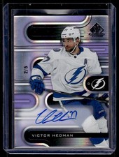 2022-23 Upper Deck SP Game used Purple Victor Hedman Auto 2/5 #58 (VD)