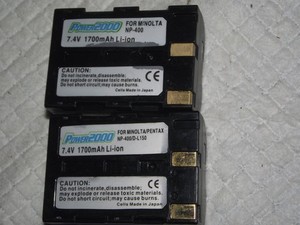 LOT OF 2 POWERFUL NP-400 LITHIUM ION BATTERIES FOR MINOLTA, 7.4V 1700 MAH