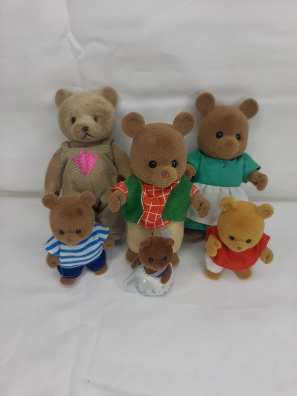 Vintage Calico Critters Sylvanian Families Mapletown Bear Family Of 6 