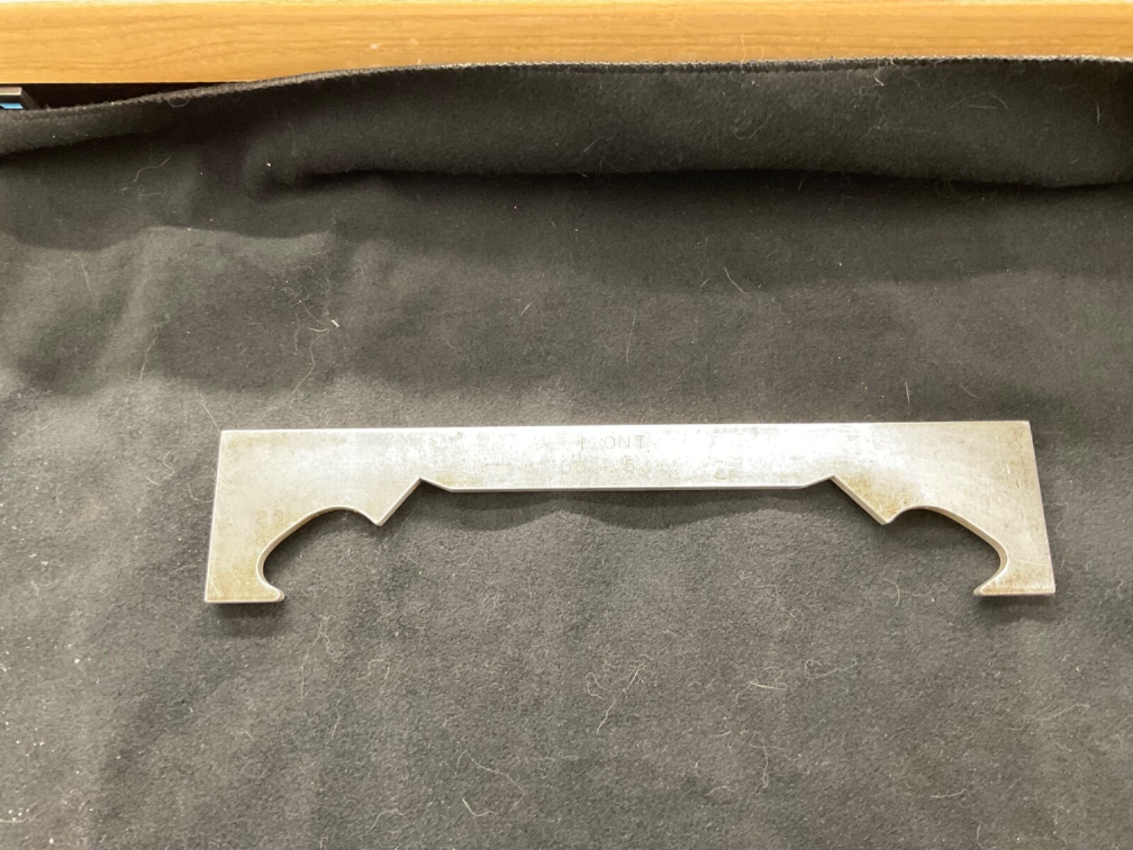 Vintage Aston Martin DB4,5,6. cam chain timing tool.