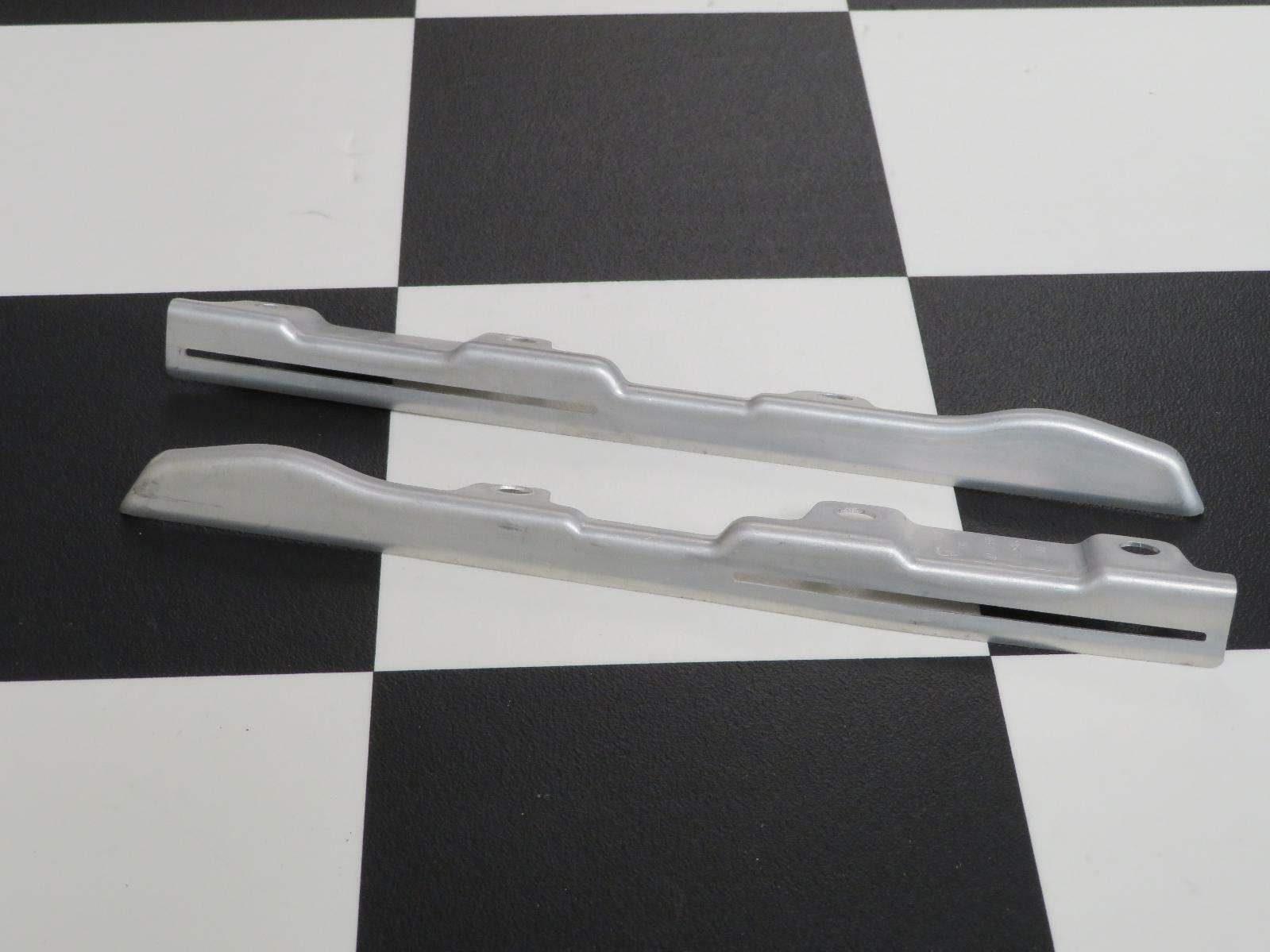 LAMBORGHINI HURACAN LP580 QUARTER PANEL FENDER BRACKET SET 4T8810695 4T8810696