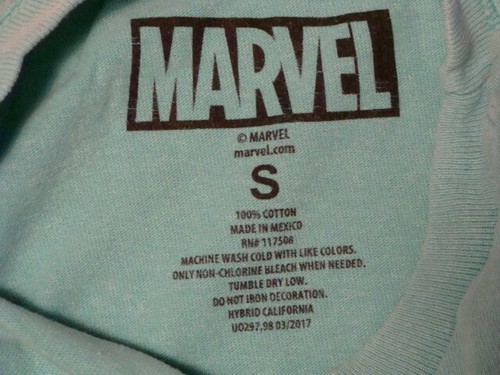 Camiseta Marvel Comics Talla SM Pantera Negra, Capitán América, Mujer Araña - Imagen 2 de 4