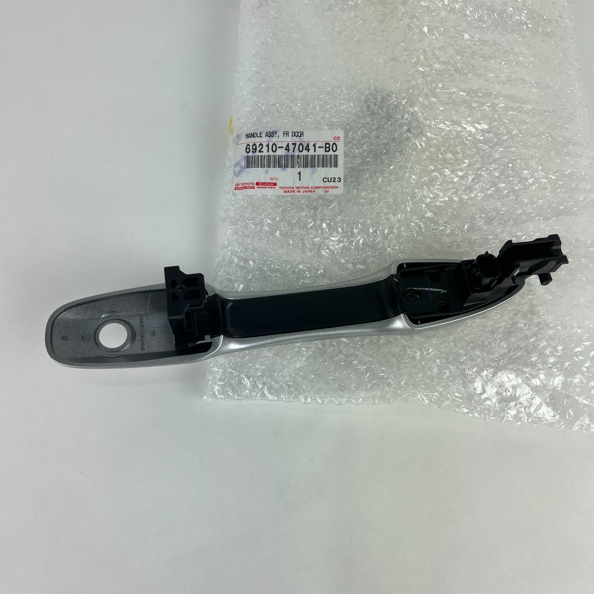 OEM 2016 - 2022 Toyota Prius & Prime Front Left Door Handle Silver