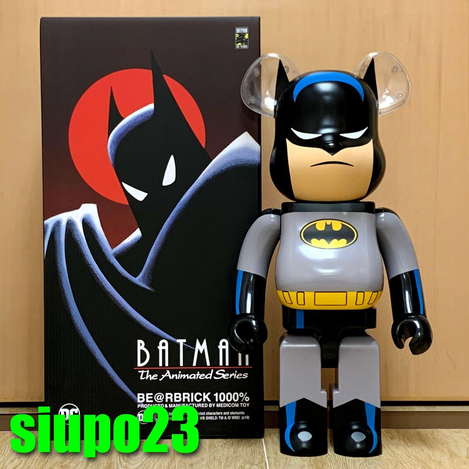 Medicom 1000% Bearbrick ~ DC Comics Batman Be@rbrick Animated Version