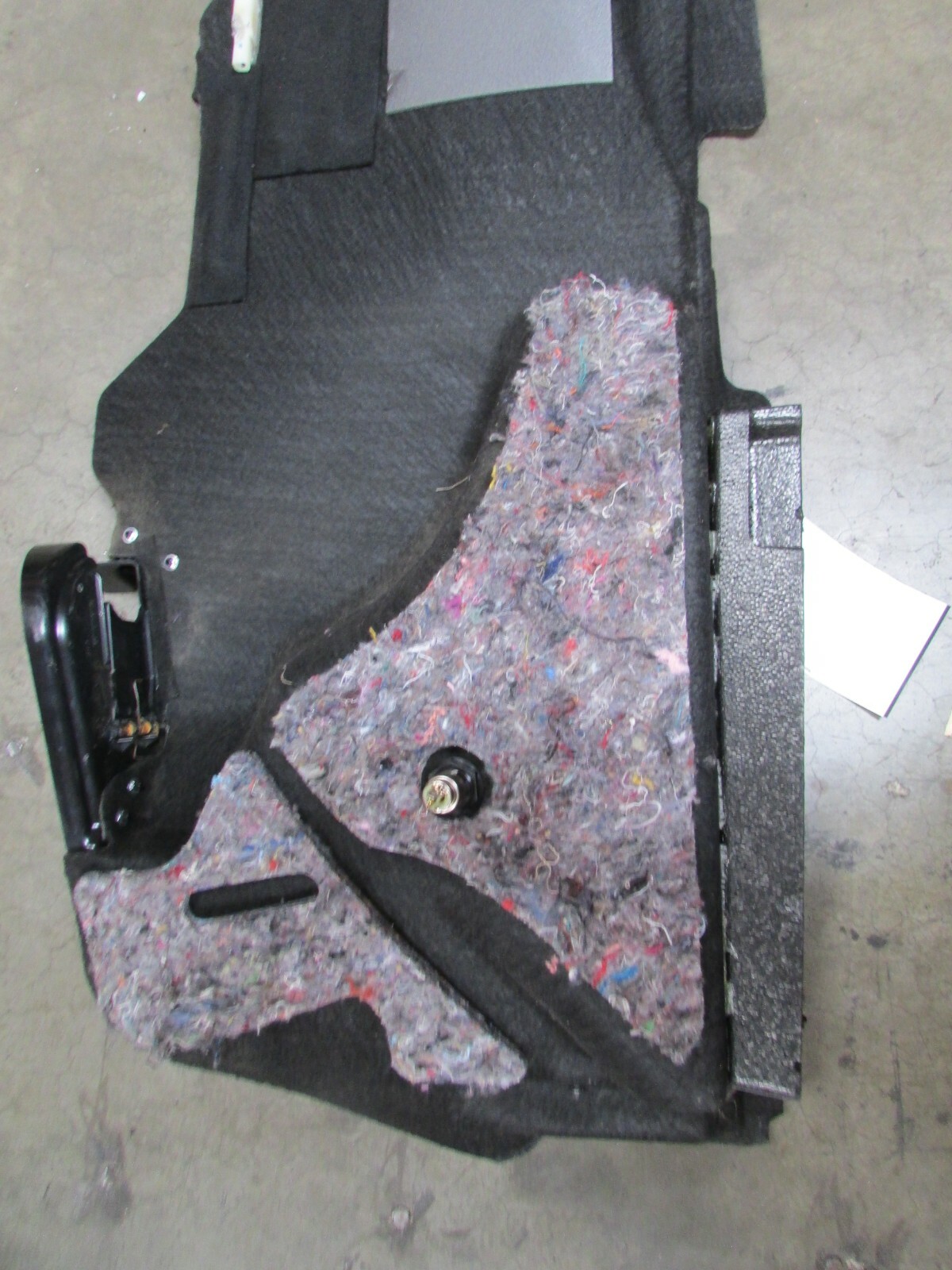 Maserati Quattroporte, RH, Right Side Trunk Carpet, Used, P/N 670042420