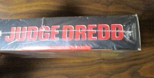 JUDGE DREDD (Super Nintendo SNES 1995) Acclaim V-Seam Sealed NOS NEW - Picture 8 of 16