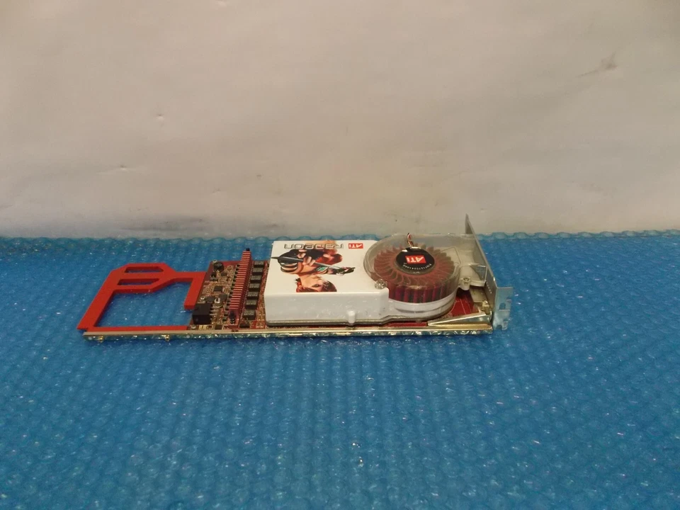 ATI Radeon X1900 XT 512MB PCIe Video Graphics Card 102A5203051 - Image 4 of 4