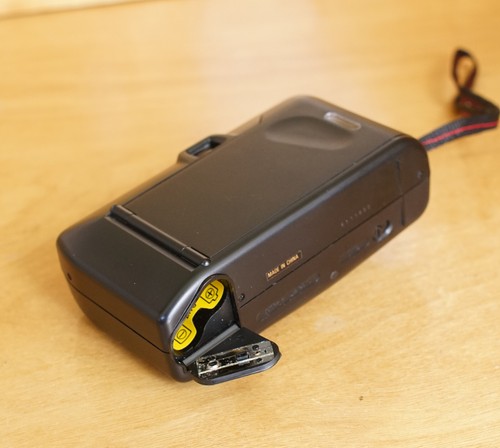 Nikon Fun Touch 2 Point & Shoot 35mm Film Camera Tested, Mint Condition #2 - Foto 10 di 10