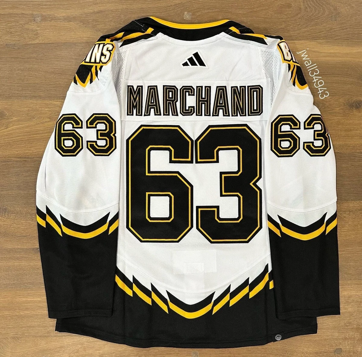 BOSTON BRUINS ALTERNATE CAPTAIN "A" PATCH 2022-23 REVERSE RETRO  JERSEY MARCHAND