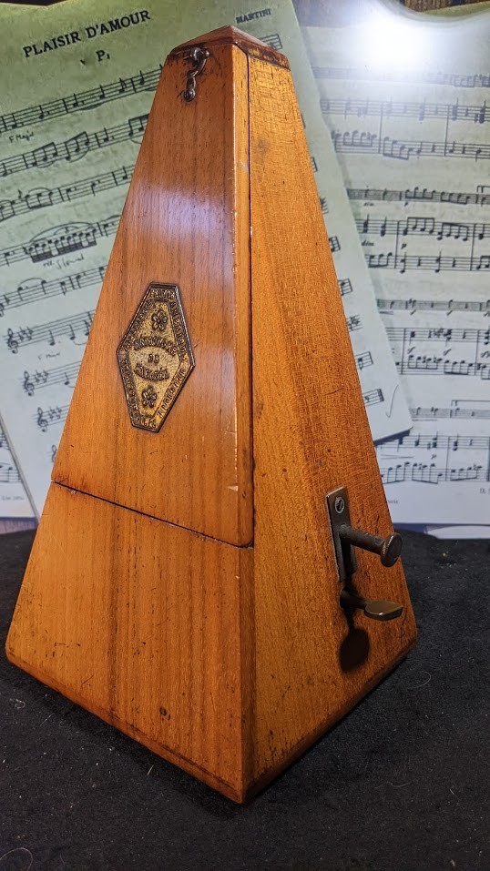 Antique Clockwork Metronome. Johann Maelzel. Paris.