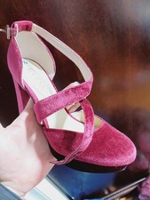 heel shoe