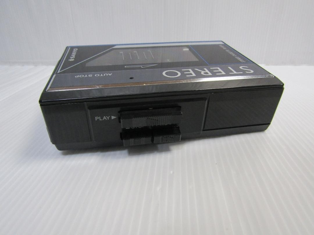 Vintage Sanyo MGP9 Stereo Cassette Player Portable Auto Stop Japan