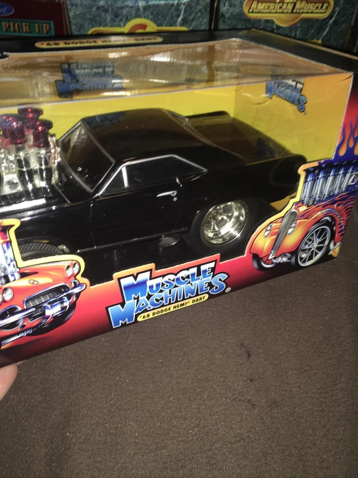 Muscle Machine 1/18 1968 Dodge Hemi Dart in Black w/ Chrome Gasser - Image 3 of 4