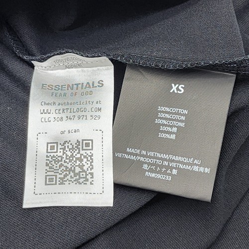 T-shirt girocollo oversize Fear of God Essentials nera - nuova con etichetta - Foto 6 di 11