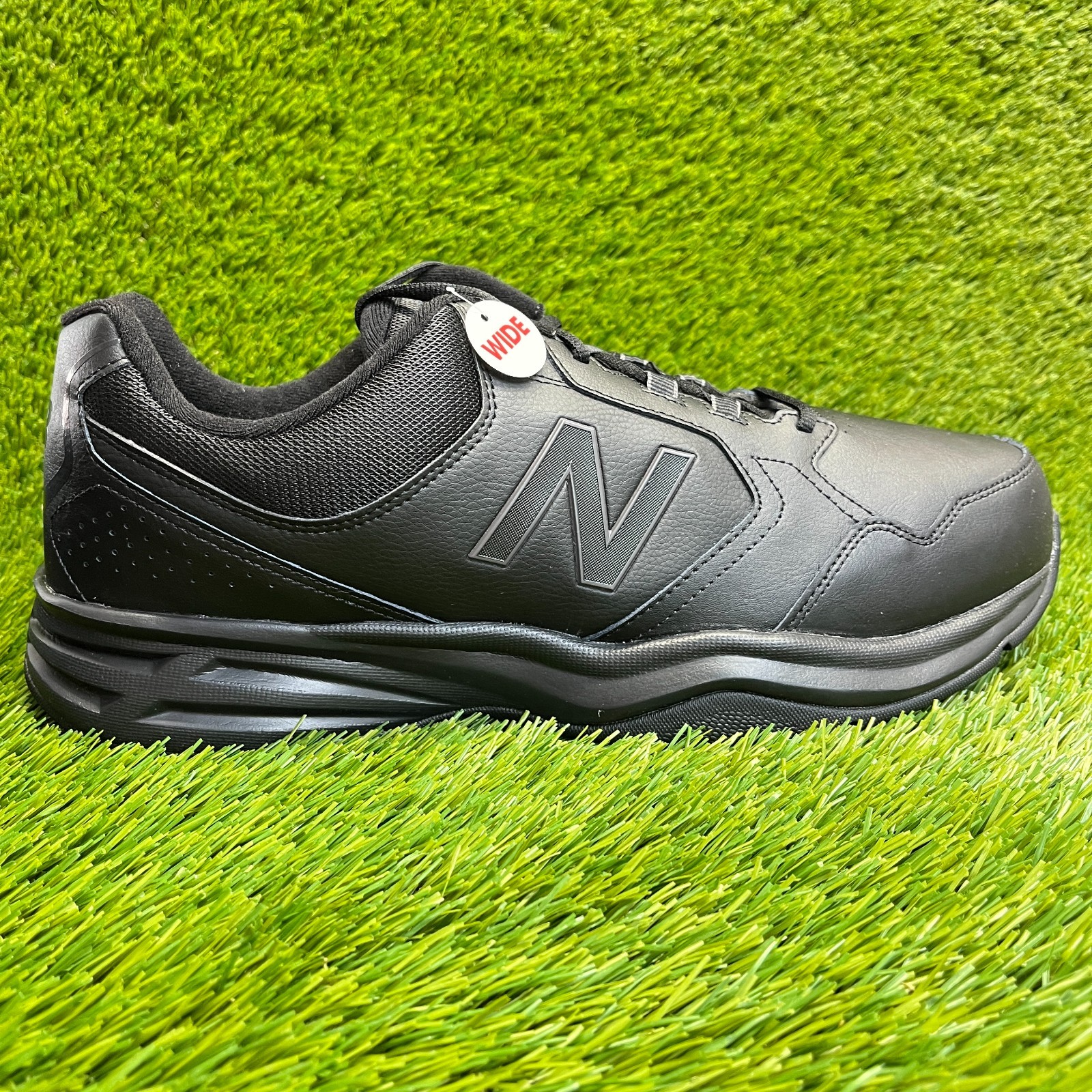 New Balance 411 V1 Mens Size 15 4E Triple Black Walking Training Shoes Sneakers