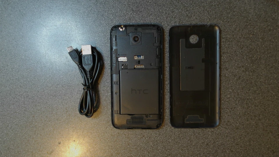 HTC Desire 510 (OPCV200) Smartphone (Unlocked) 8GB 5MP Android 4G LTE Grey Black - Image 3 of 3