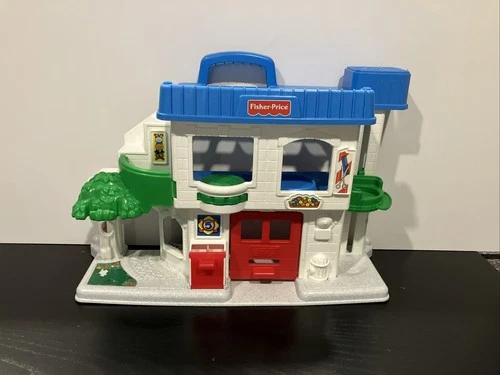 1998 FISHER PRICE LITTLE PEOPLE PLAYSET MAIN STREET VINTAGE RARE HTF no swing