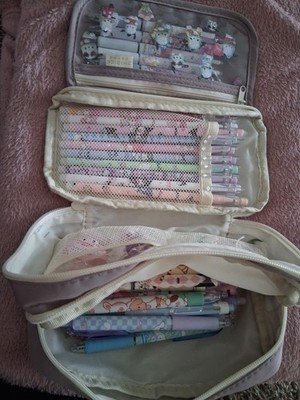 Hello Kitty Sanrio Federmappe mit 35 Stifte , teilweise radierbar 4 Figuren NEU 