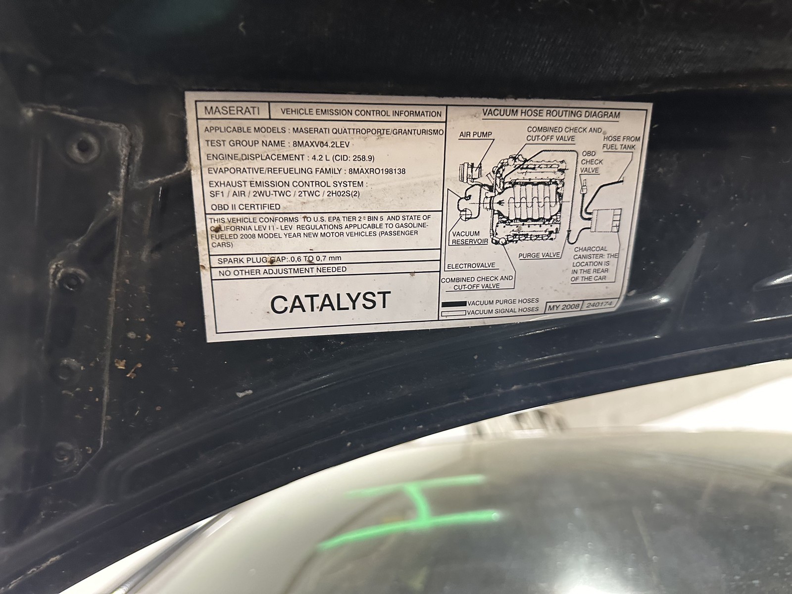 Maserati Quattroporte 2008 Rear Door glass