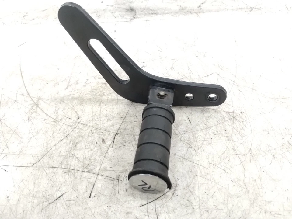 Yamaha Stryker VStar 1300 XVS1300 2013 reposapiés trasero izquierdo pasajero reposapiés y montaje Foto 4 de 4