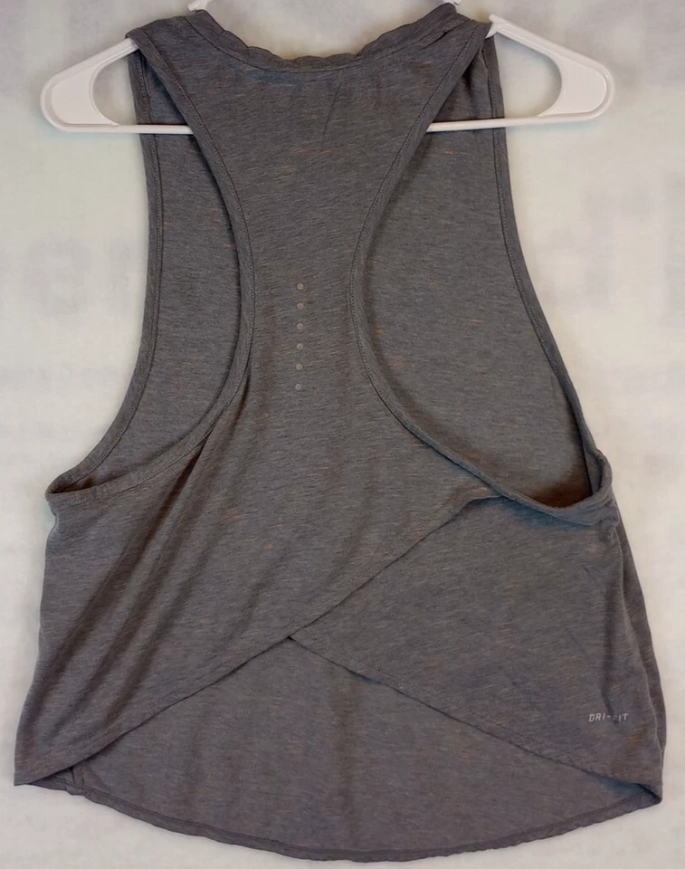 Camiseta sin mangas Nike para niñas gris Dri-FIT logotipo entrenamiento camiseta sin mangas niños jóvenes Foto 3 de 4