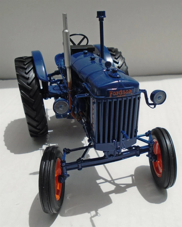 Universal Hobbies 1:16 Fordson E27N Tractor 70th Anniversary Limited Ed. UH4861 - Image 4 of 4