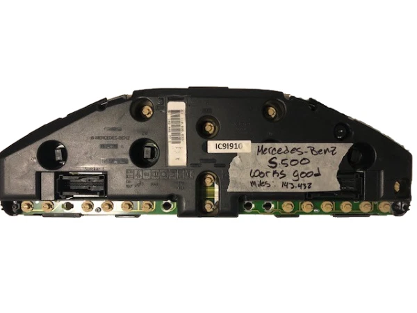 Mercedes Benz S500 1998-1999 cuadro de instrumentos usado a la venta Foto 2 de 4