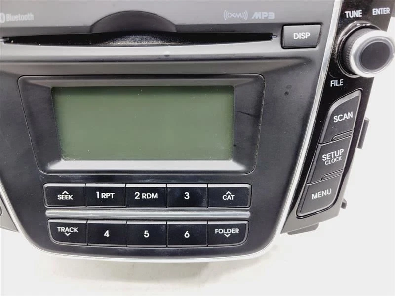 Hyundai Elantra GT 2013 2014 2015 hatchback receptor de radio de audio reproductor de CD Foto 3 de 4