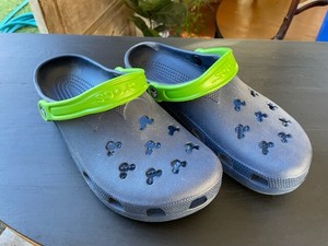crocs w10