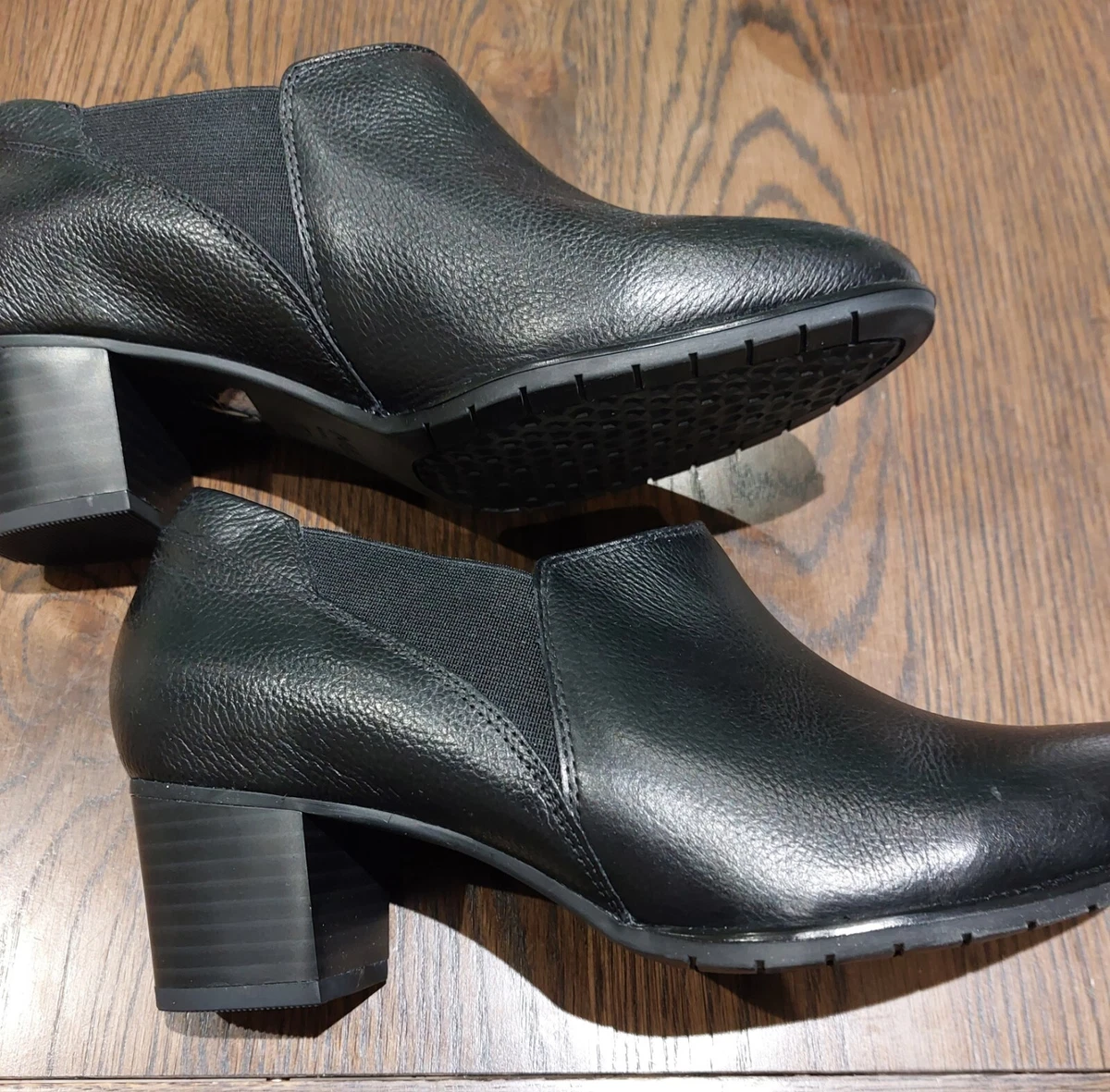 Ladies black ankle boots M S Insolia size 6 wide fit Brand