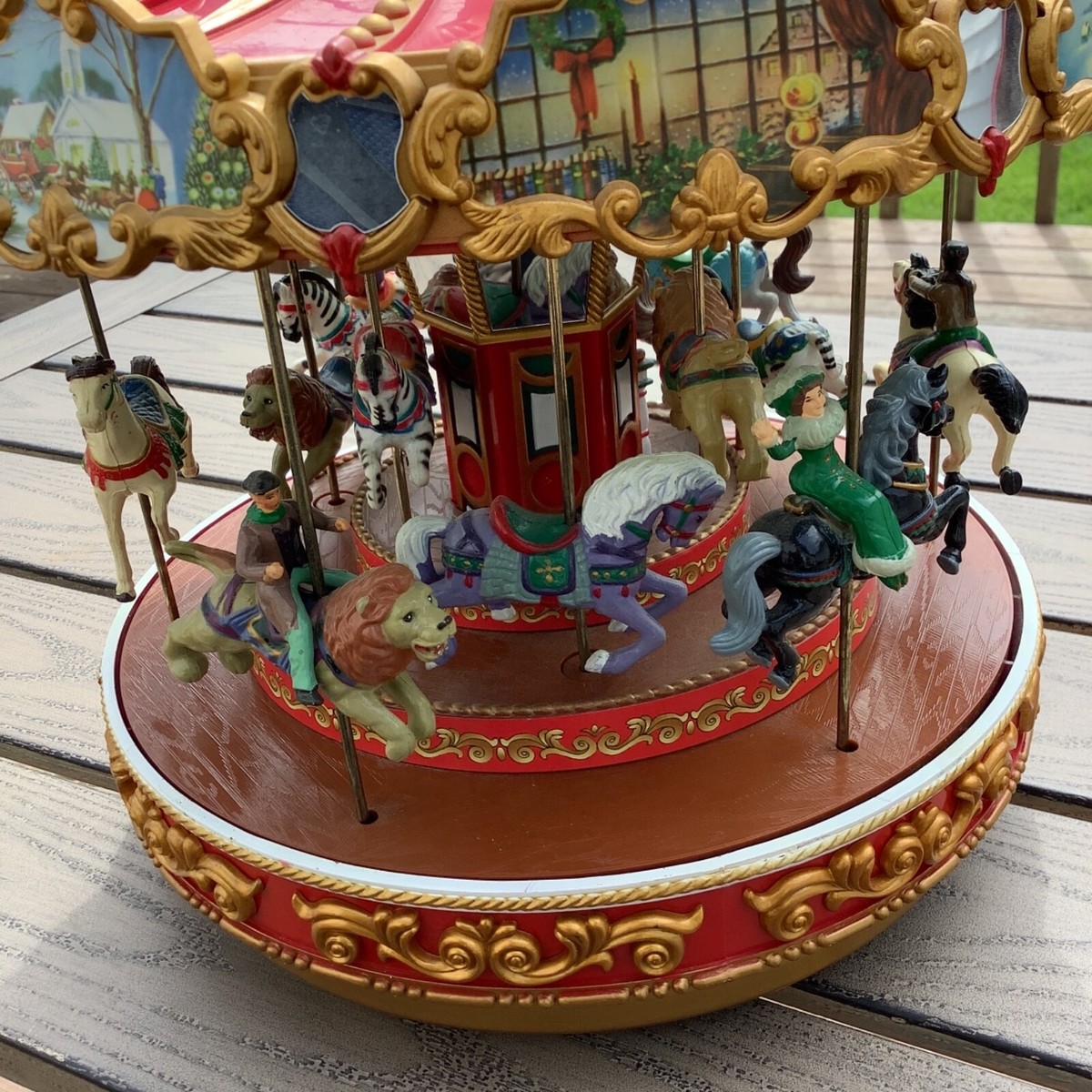 オルゴール Mr. Christmas Triple Decker Carousel s-l1200.jpg