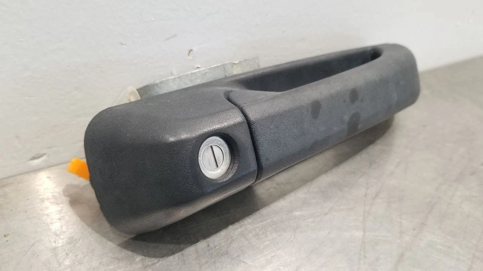 15 DODGE RAM 2500 MANIJA PUERTA EXTERIOR PASAJERO DELANTERO DERECHO NEGRO Foto 4 de 4