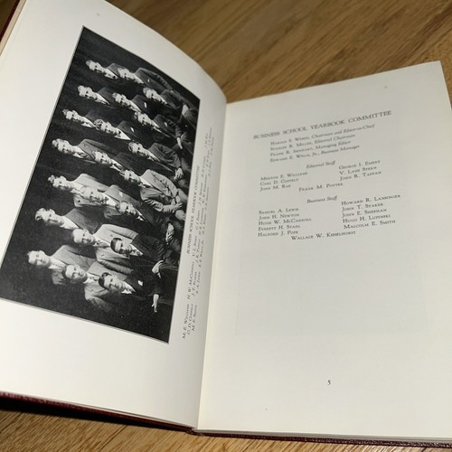 HARVARD BUSINESS SCHOOL YEAR-BOOK 1926-1927 - Picture 5 of 24