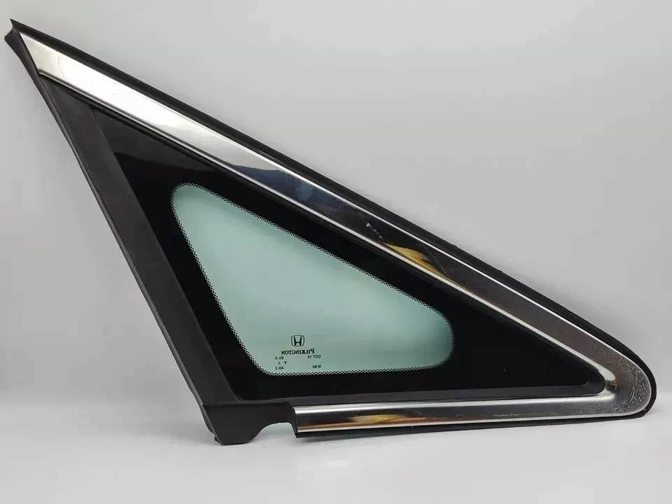 2011-2017 Honda Odyssey Driver Side Tringular Windshield Right Vent Glass OEM - Image 2 of 4