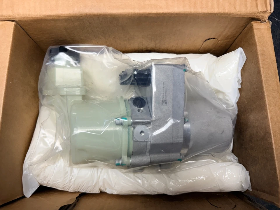 For Chrysler 300 2011-2015 Dodge Charger 3.6L 5.7L Electric Power Steering Pump - Image 2 of 4