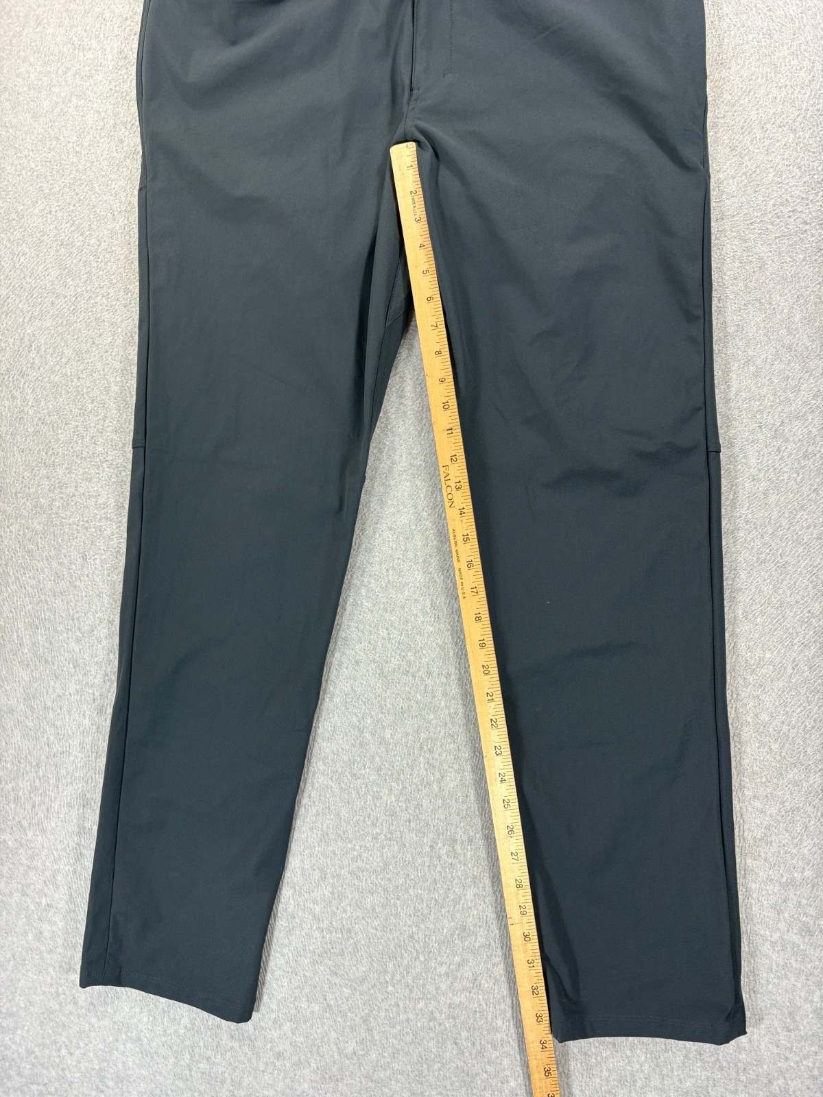 Lululemon ABC Performance TECH 5 Pocket Chino Pan… - image 8