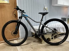 2015 Specialized Jett 29 Mountain Bike