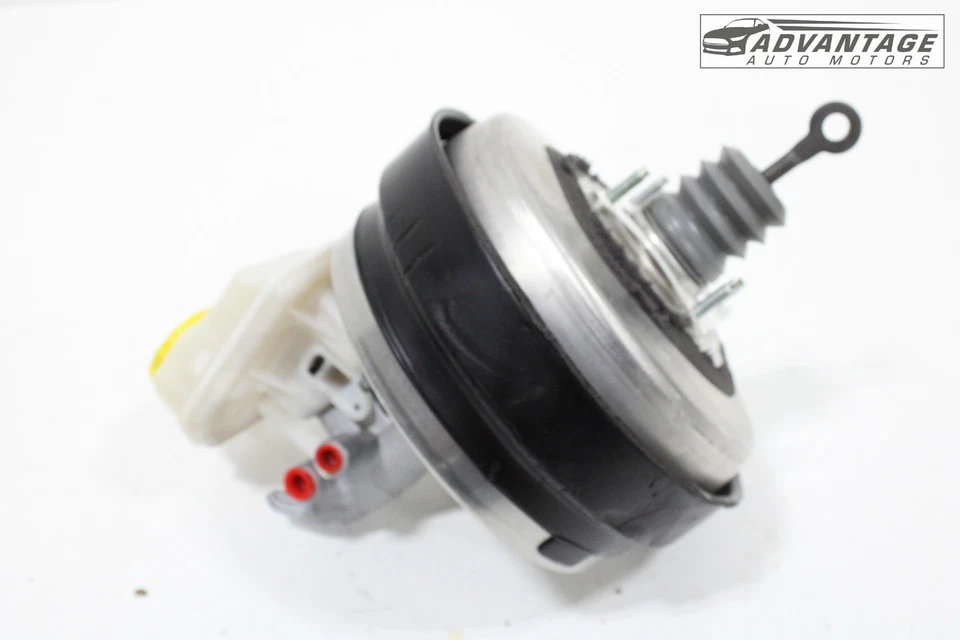 Jeep Grand Cherokee 2016-2021 refuerzo de freno y cilindro maestro con depósito OEM Foto 4 de 4