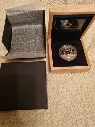 2022 Queen Elizabeth II Platinum Jubilee FIVE POUND £5 Coin. - Picture 20 of 20
