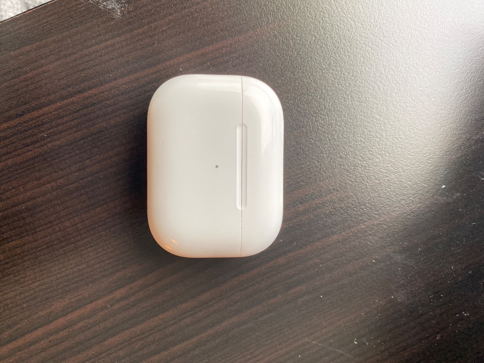 APPLE AIRPODS PRO  CHARGING CASE ONLY GENUINE A2190 White Bluetooth Wireless-image