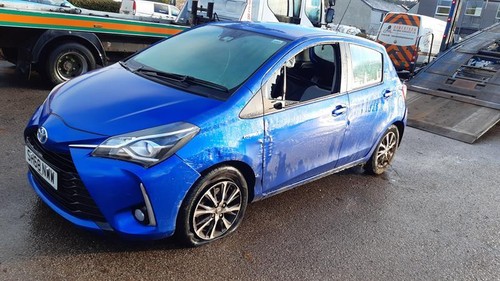 MK3 FL 2017-2020 Toyota Yaris techo radio antena + base - Imagen 8 de 10