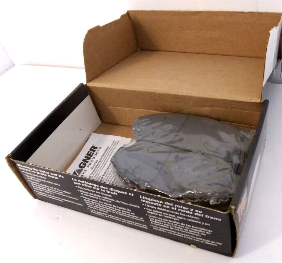 Комплект тормозных колодок Wagner TQ QC617 передние 94 01 Acura Integra 94 95 Honda Civic НОВЫЕ - Изображение 4 из 4