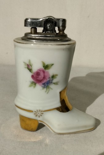 2Beautiful  Vintage Lighters  Boot Lighter And Table Lighter 1940's  - Picture 7 of 12