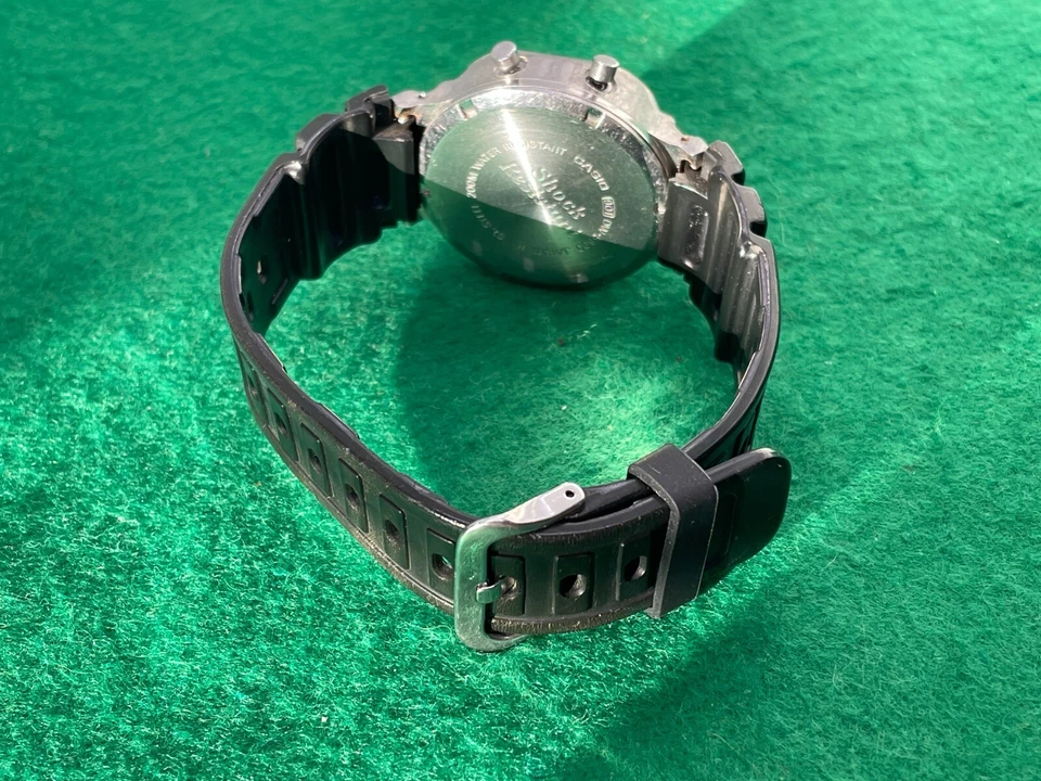 CASIO G-SHOCK DW-5600 WATCH WRISTWATCH BLACK USED CONDITION GENTS PRE OWNED, photo 4 of 5