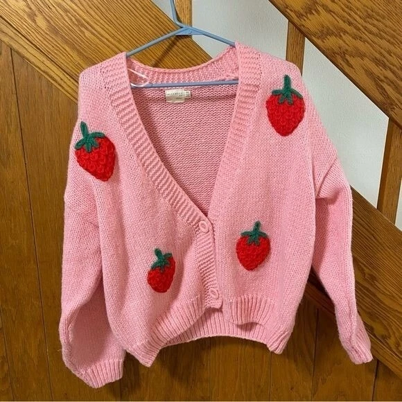 Dreamers by Debut Strawberry Sweater Size M L