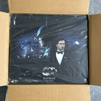 ホットトイズ　mms294 バットマンリターンズ　バットマン&ブルースウェイン HOTTOYS 『バットマン リターンズ』バットマン&ブルース